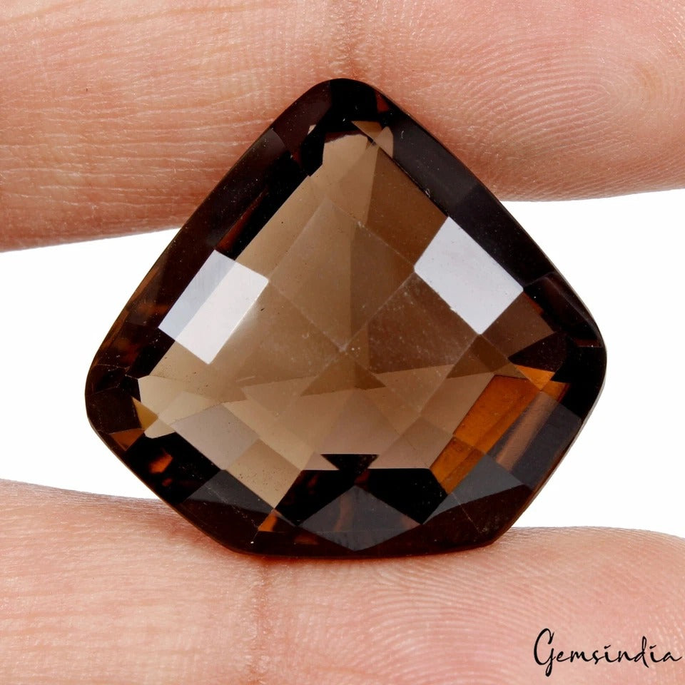 Smoky Quartz Loose Gemstone, Untreated, Brown — 24x26x13mm, 49.40 Ct, Madagascar