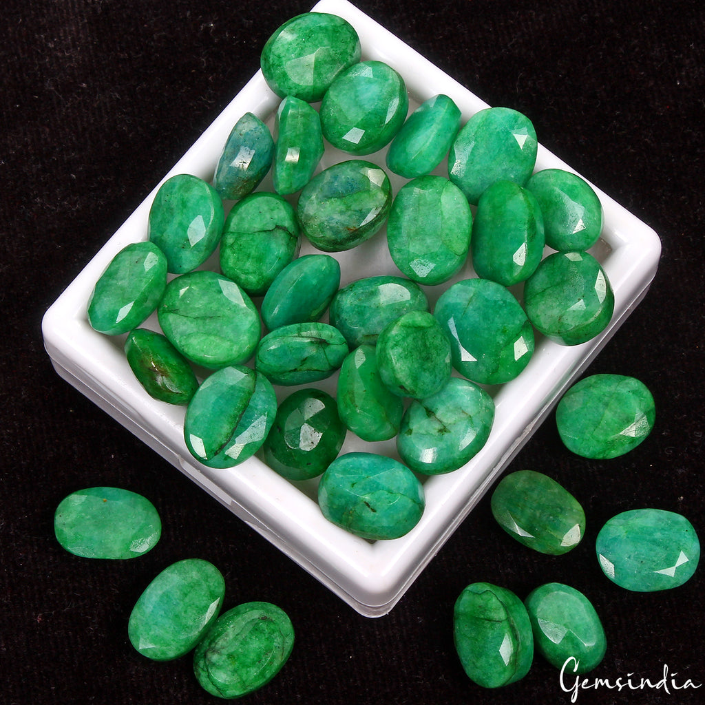 Emerald Lot, Loose Gemstone, Color Enhanced, Green — 34 Pieces, 12mm to 14mm, 250.50 Ct, Colombia