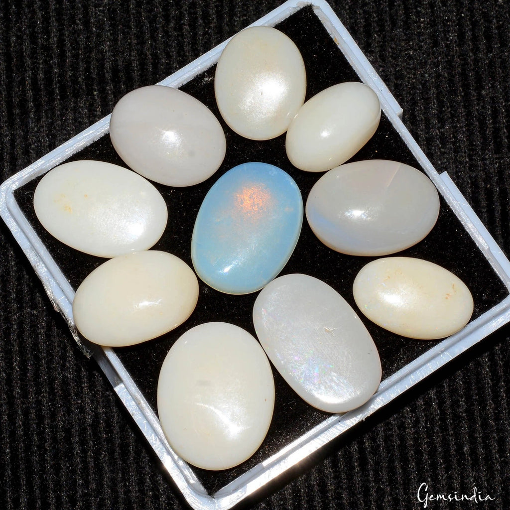 Opal Lot, Loose Gemstone, Untreated, White — 10 Pieces, 13mm to 18mm, 46.30 Ct, Australia