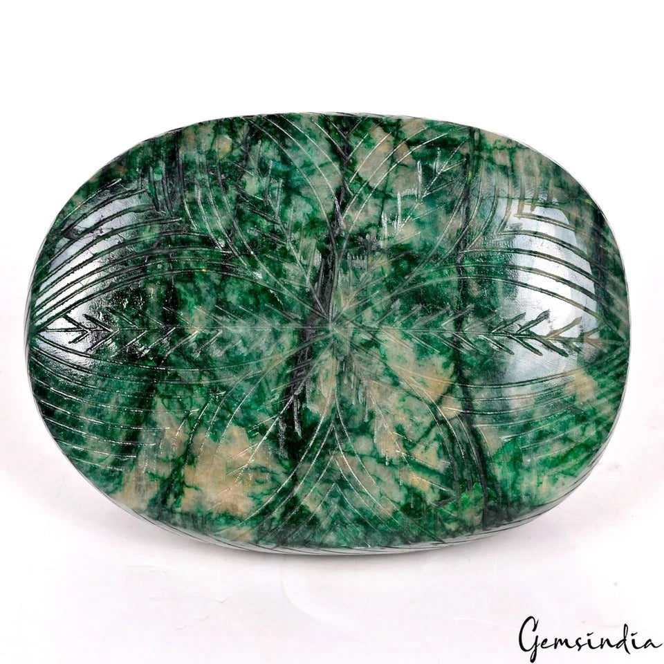 Brazilian Emerald Carving, Color Enhanced — 88 x 64 x 43mm, 1980 Ct, Brazil