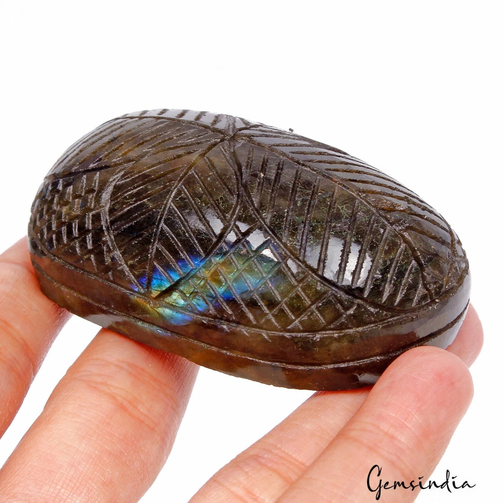 Labradorite Loose Gemstone — 66x41x25 mm, 570 Ct