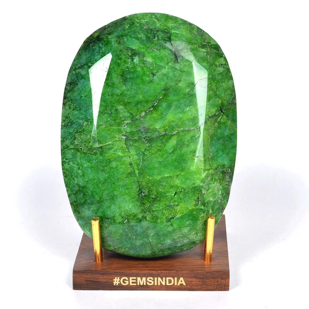 880 gram Natural Brazilian Green Emerald Huge Size 5x3.5in Oval Cut Gemstone