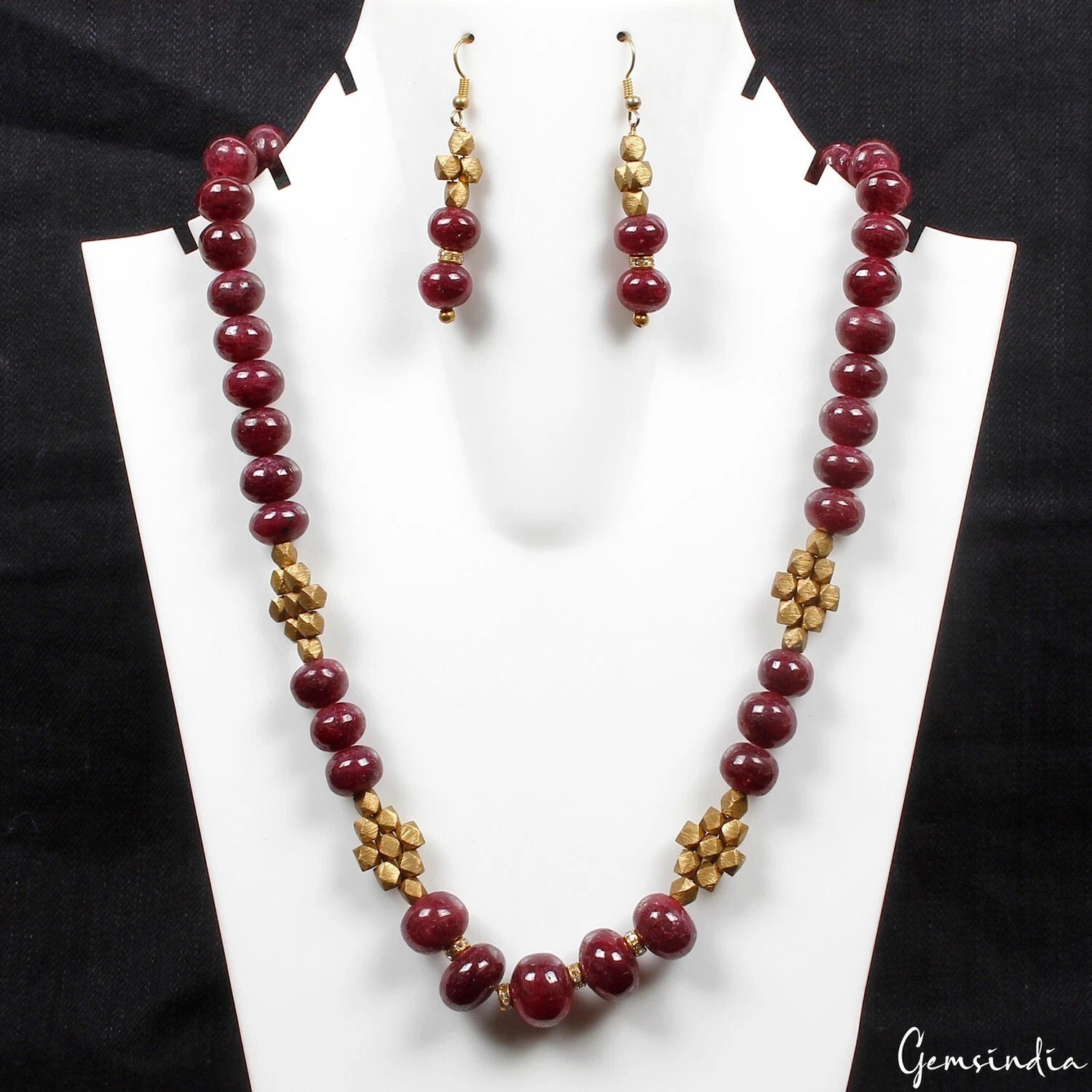 740 Ct Natural Red Ruby Gem Beaded With Golden Accessories Hand Made Jewelry Set