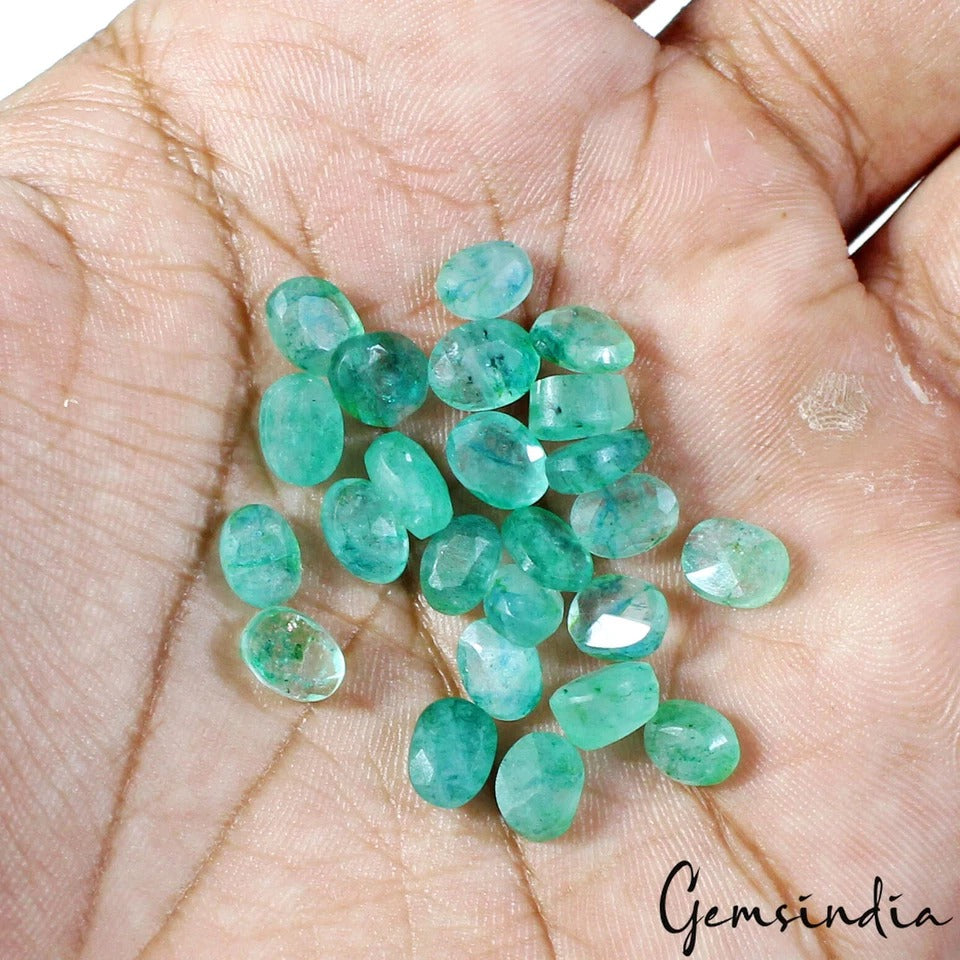 24 Pcs Natural Colombian Emerald 6-7mm Stunning Green Ring Size Loose Gemstones