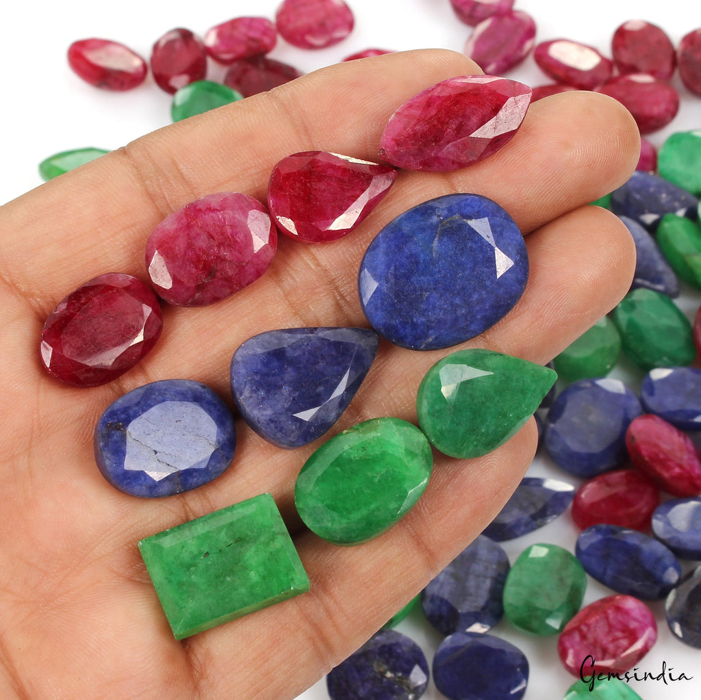 1500Ct Natural Red & Blue Beryl & Green Emerald Mix Cut Wholesale Gems Lot 95 Pc