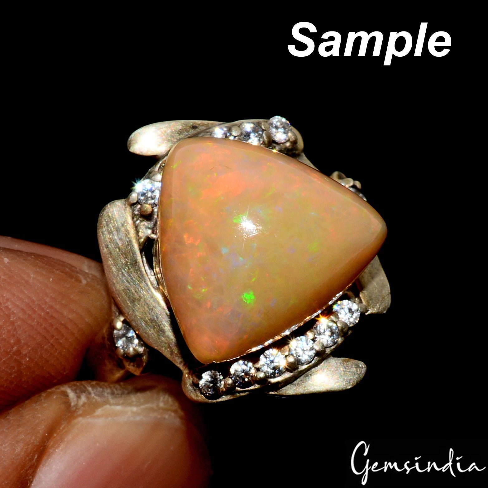 4 Cts Natural Ethiopian Opal 14x12x6mm Trillion Flashy Untreated Loose Gemstone