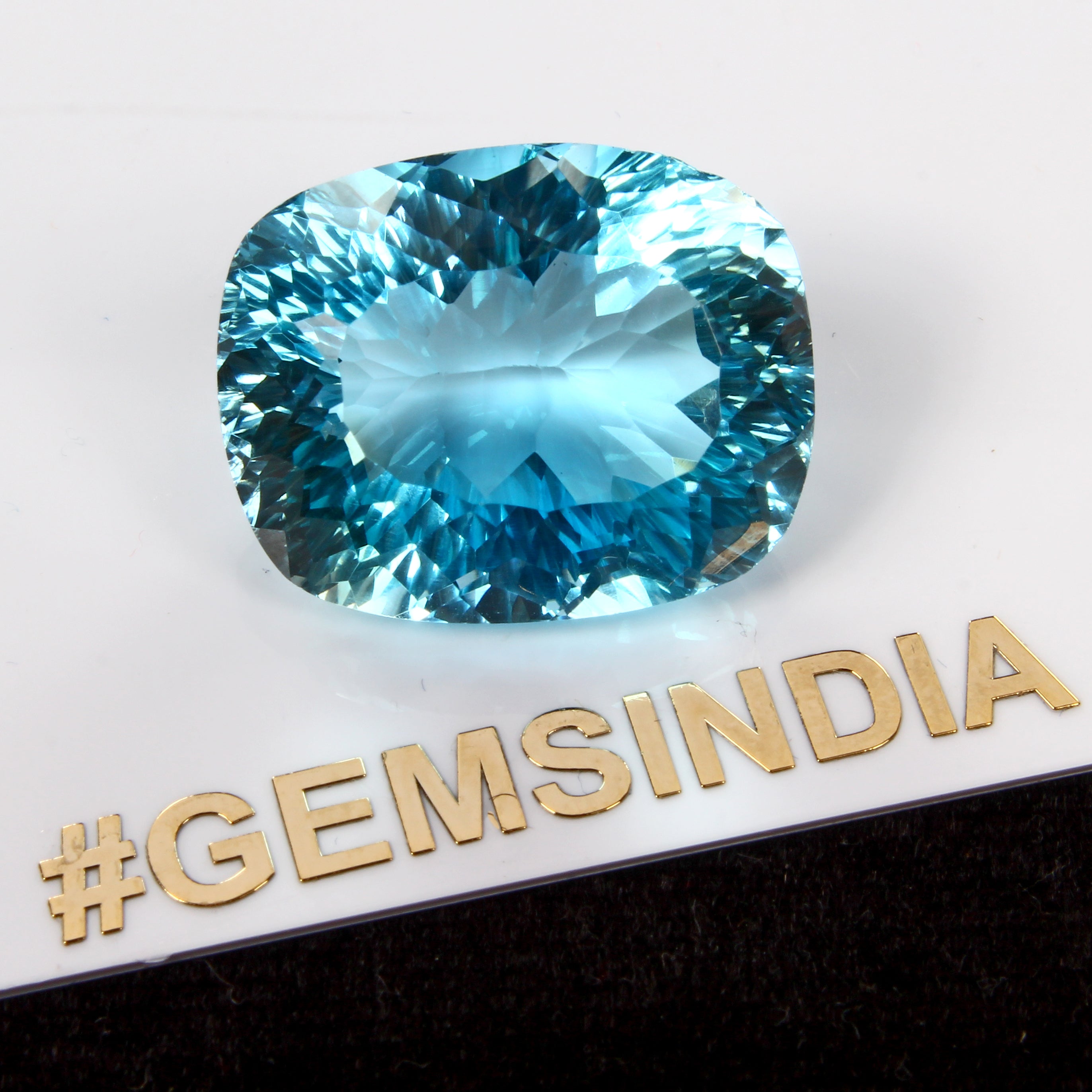 igl&i Certified Cushion Concave Cut Swiss Blue Topaz 31.20Ct Marvelous Full Fire