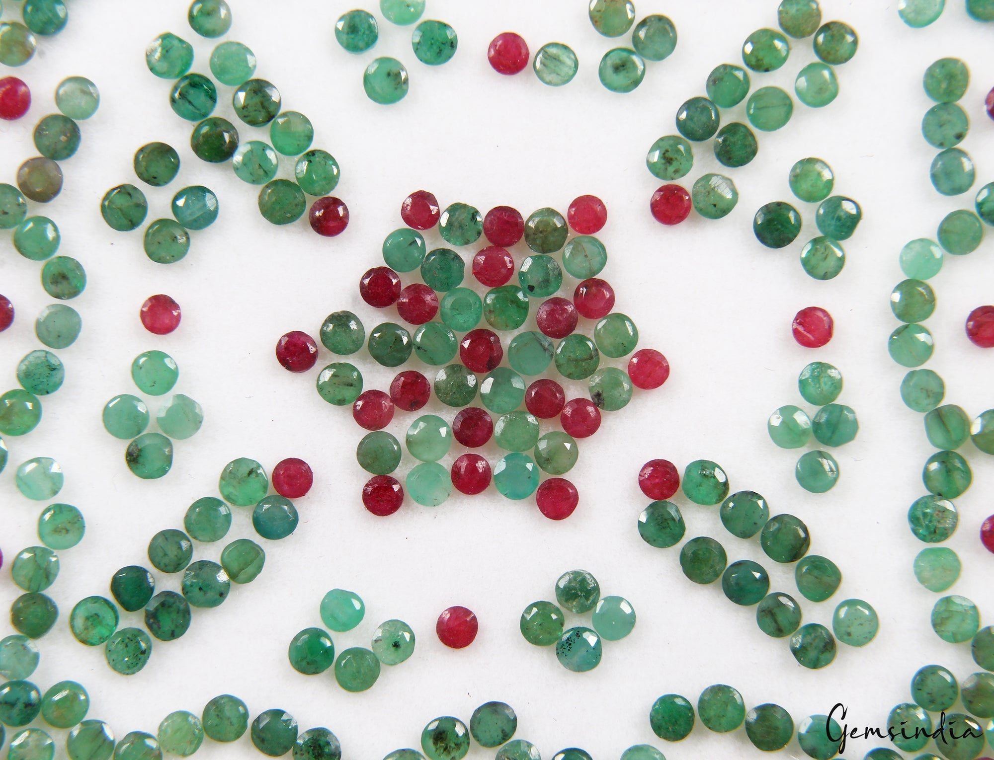 Natural Ruby & Emerald Round Facet Loose Gemstone 34.10Ct/347Pcs Lot for Jewelry