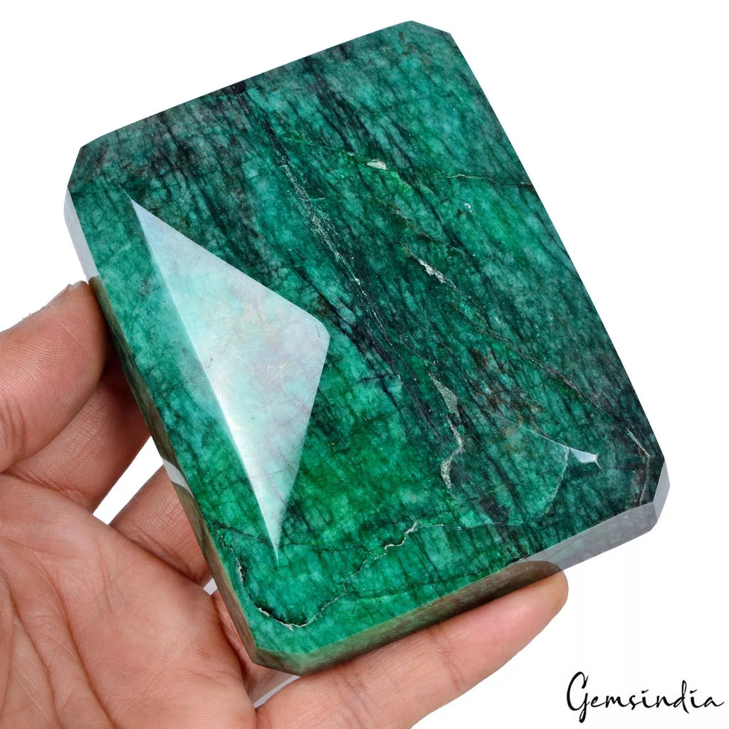 Emerald Loose Gemstone, Octagon, Color Enhanced — 100x79x29 mm, 2410 Ct, Brazil