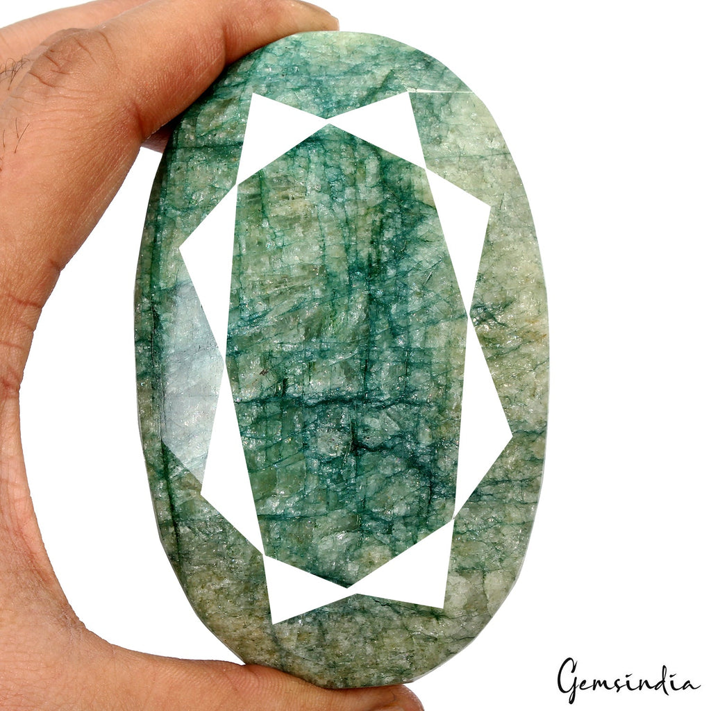 2640Ct Natural Green Emerald Oval Cut Faceted Earth Mined Loose Gem From Brazil