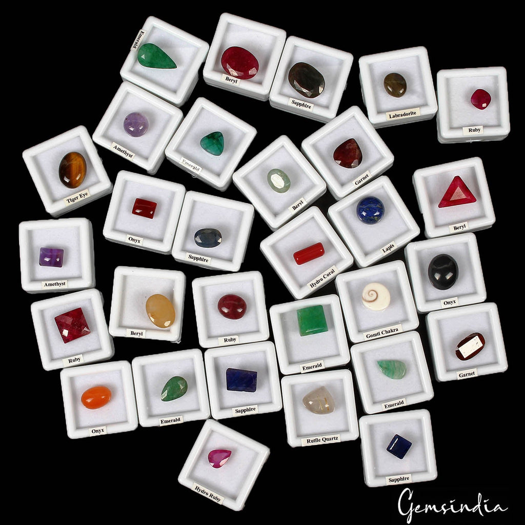 Estate Genuine Loose Multi Color 30 Pcs Gems Collection Lot in Handmade Wood Box