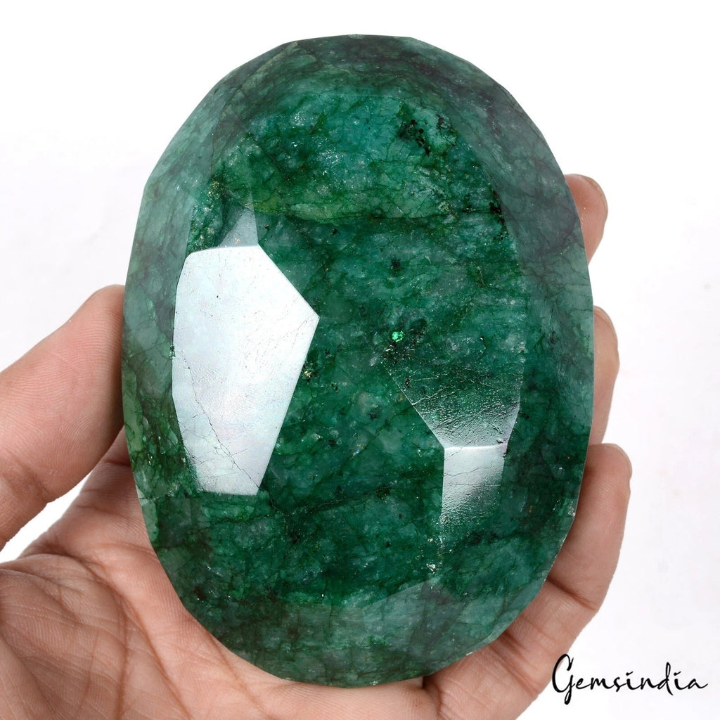 Certified 2590 Ct Natural Brazilian Green Emerald Oval Cut Museum Size Huge Gems