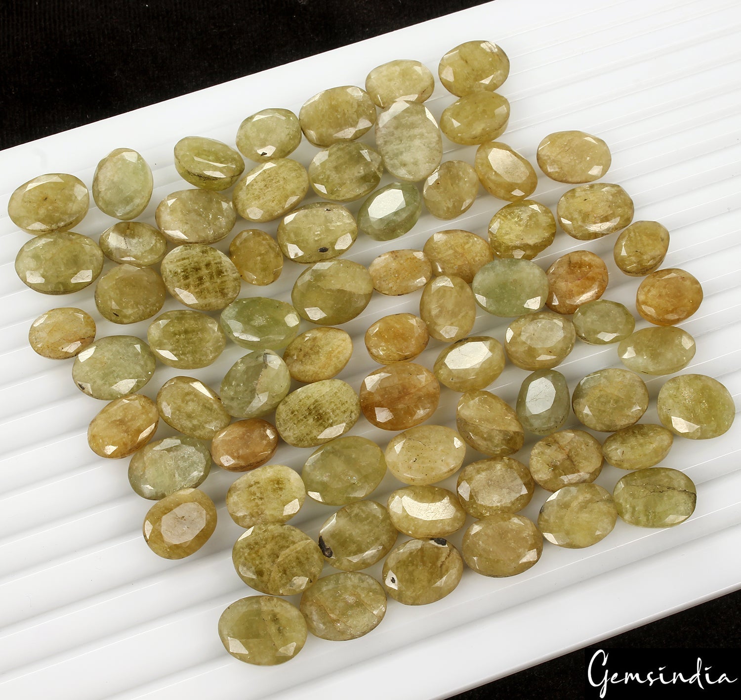 500 Ct Natural Untreated Yellow Green Beryl Oval Cut 11-17mm Loose Gemstones