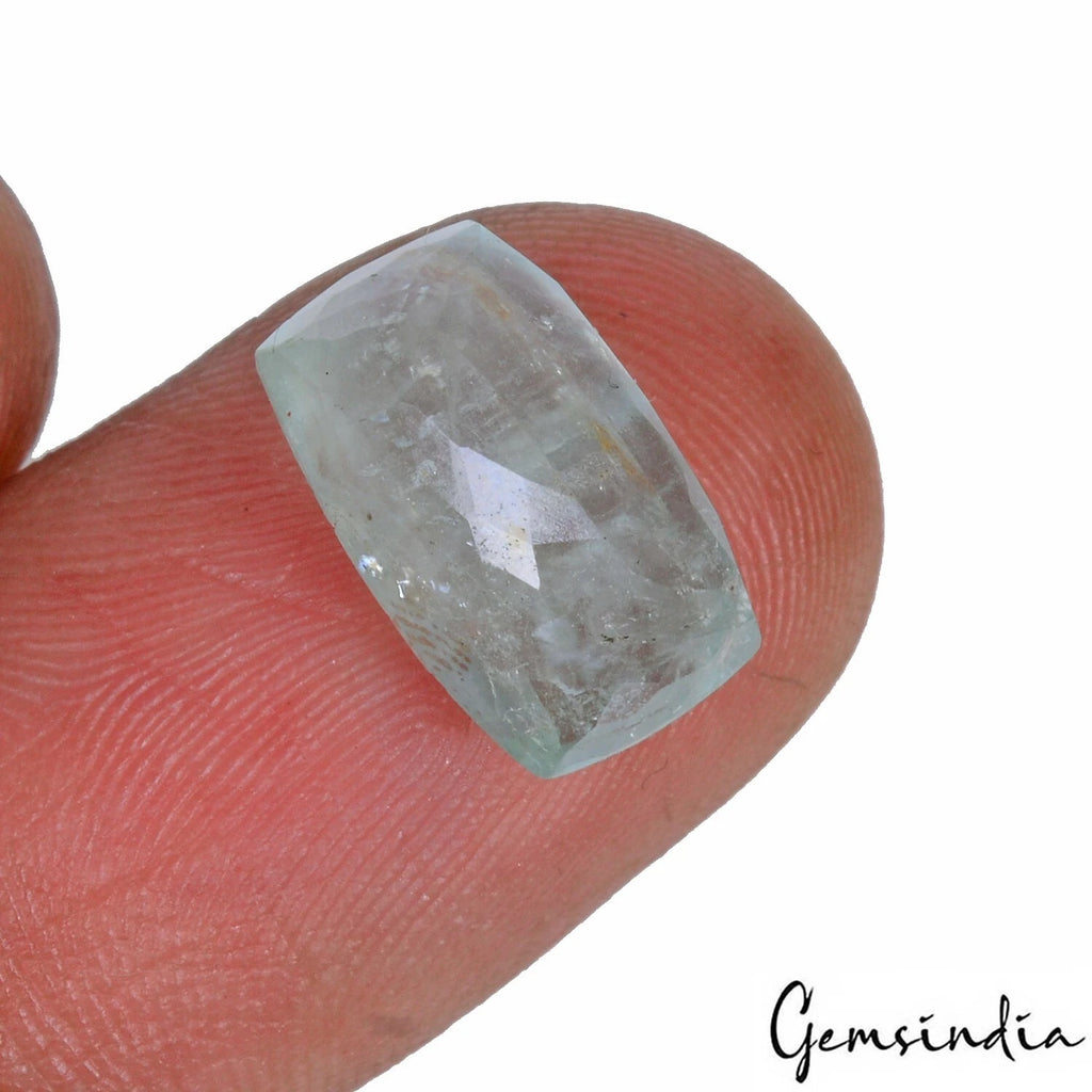 Aquamarine Loose Gemstone, Untreated, Green — 12x7x6mm, 5.80 Ct