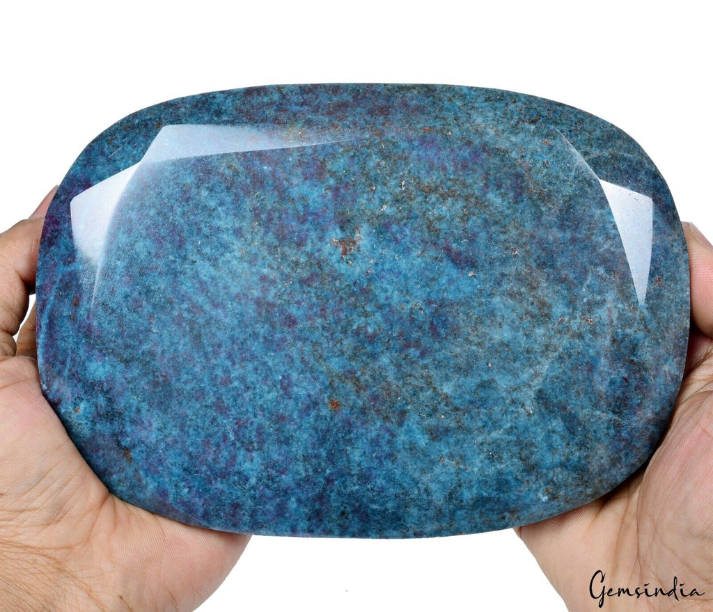 Ruby Kyanite Loose Gemstone, Untreated — 2 Kg