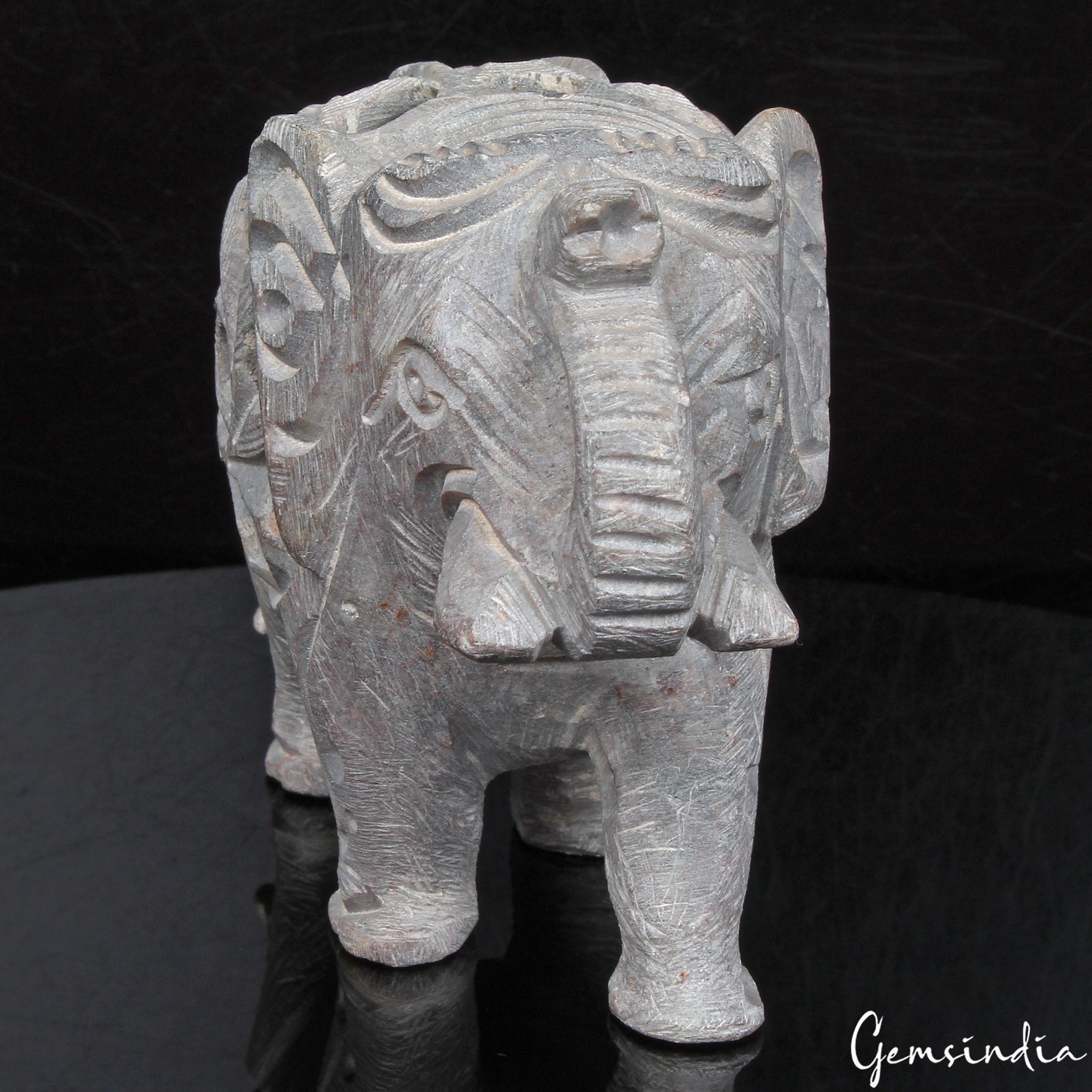 1270 Ct Handmade Soapstone Elephant Statue Home Decor /Animal Figurine Sculpture