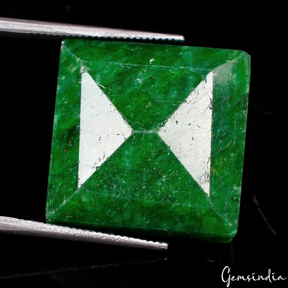 Certified 27 Cts Natural Brazilian Top Green Emerald Square Cut Gem For Pendant