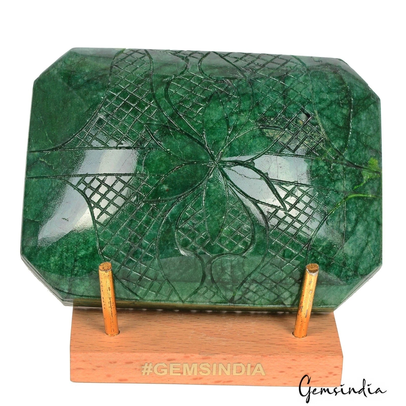 Certified 2590 Cts Natural Brazilian Green Emerald Octagon Cut Hand Carved Gems