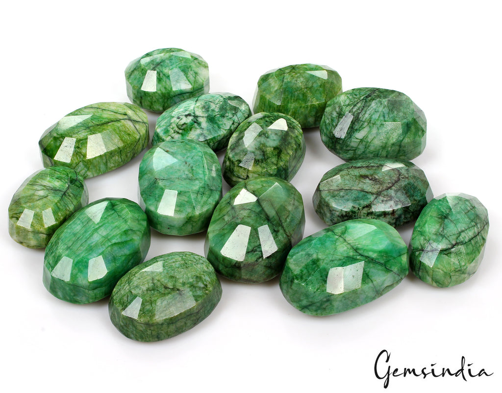 Emerald Lot, Loose Gemstone, Oval Cut, Color Enhanced — 14 Pieces, 42mm to 78mm, 5000 Ct, Brazil