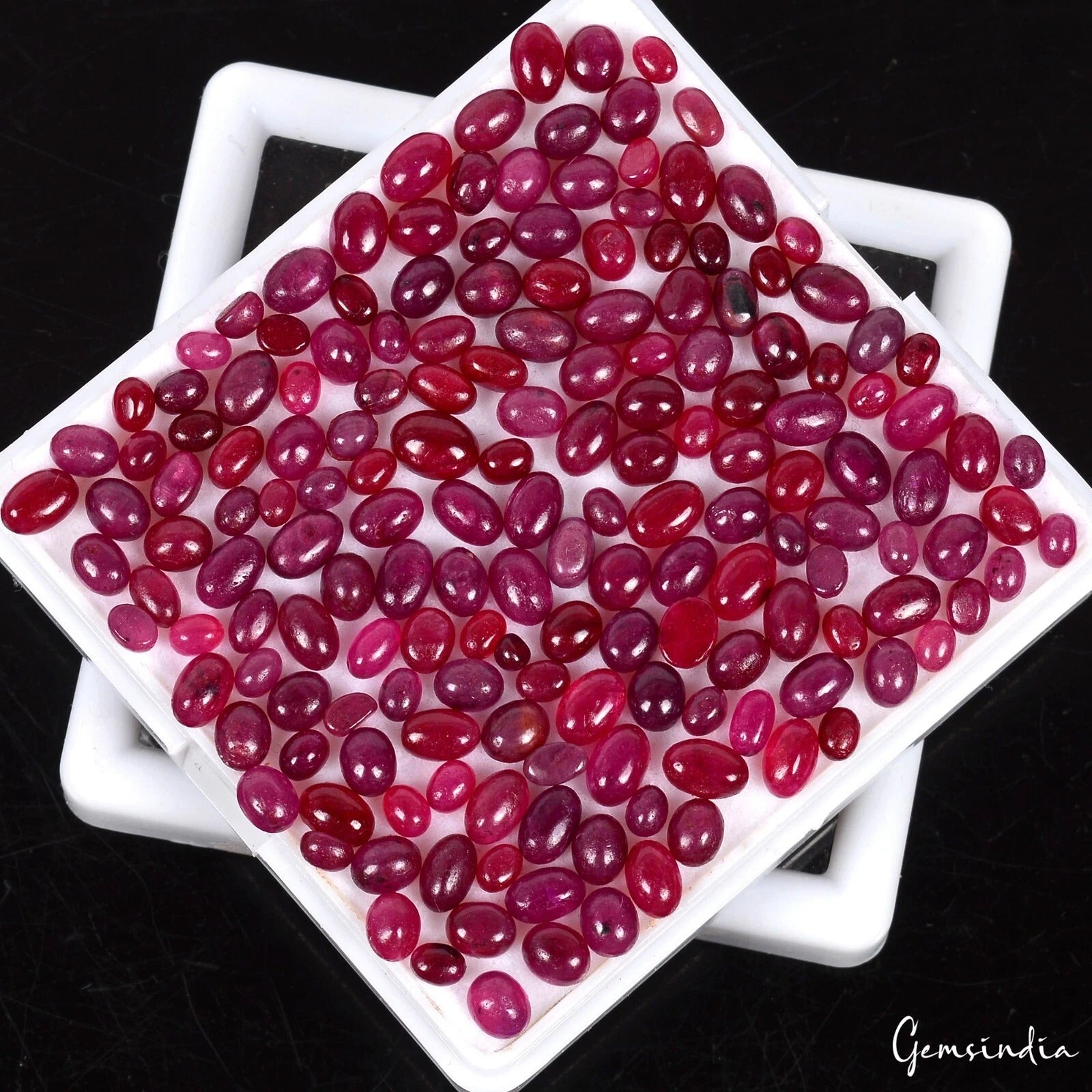 Ruby Lot, Cabochon, Oval Cabochon, Color Enhanced — 190 Pieces, 4mm to 6mm, 106.20 Ct, Madagascar
