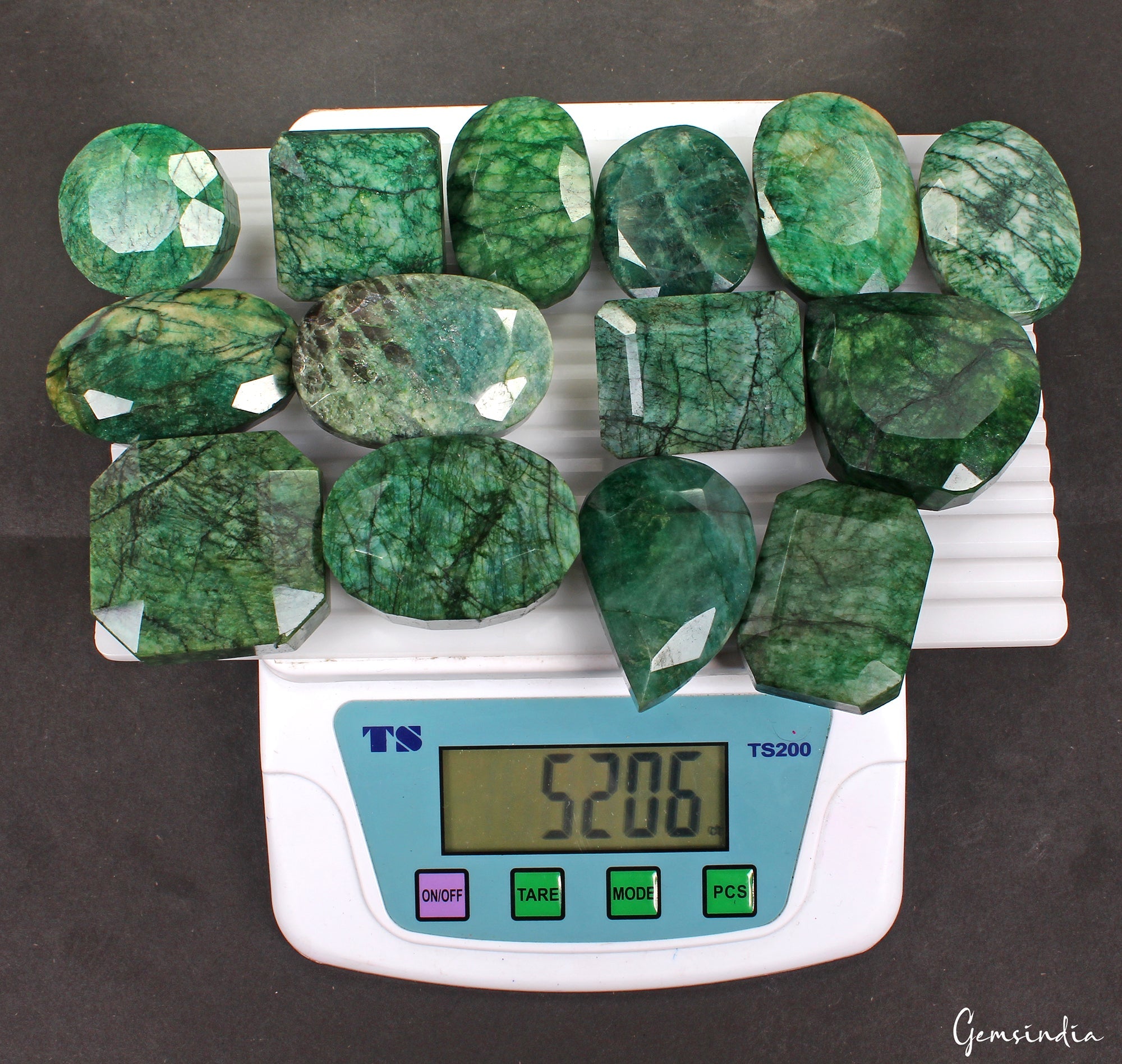 5200 Ct Natural Green Emerald From Brazil Loose 38-58mm Mix Cut Gemstones Lot