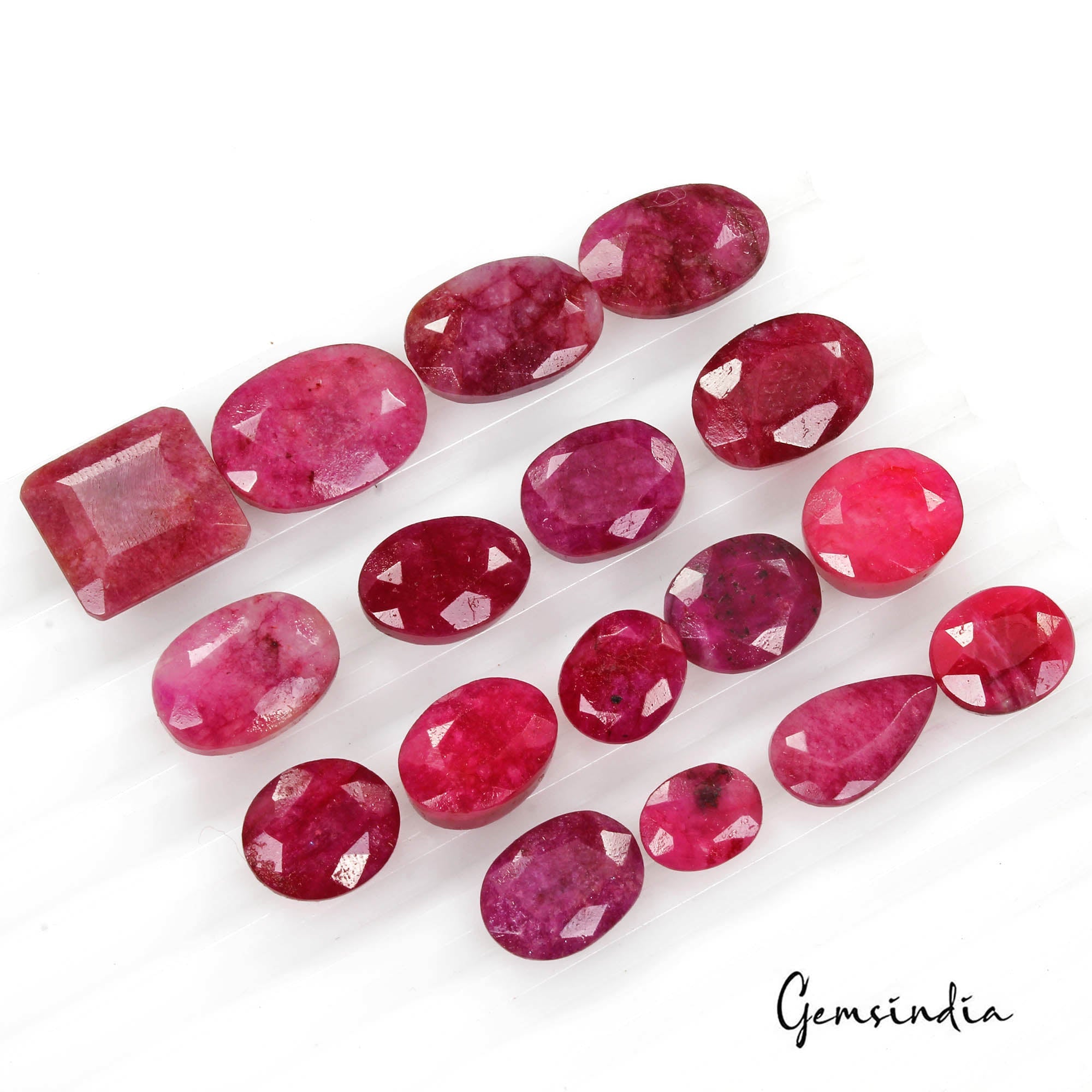 182.20 Cts/17 Pcs Natural Red Beryl (Bixbite) Mix Cut Loose Gems Lot For Jewelry