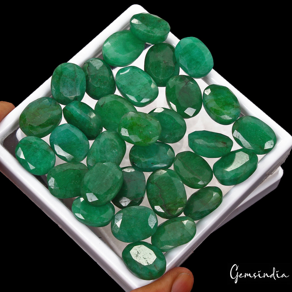 Emerald Lot, Loose Gemstone, Color Enhanced, Green — 31 Pieces, 16mm to 20mm, 500 Ct, Brazil