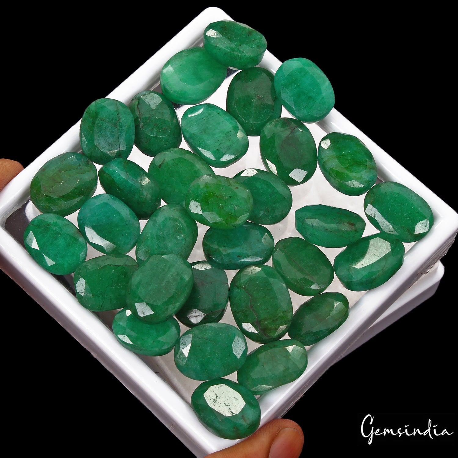 Emerald Lot, Loose Gemstone, Color Enhanced, Green — 31 Pieces, 16mm to 20mm, 500 Ct, Brazil