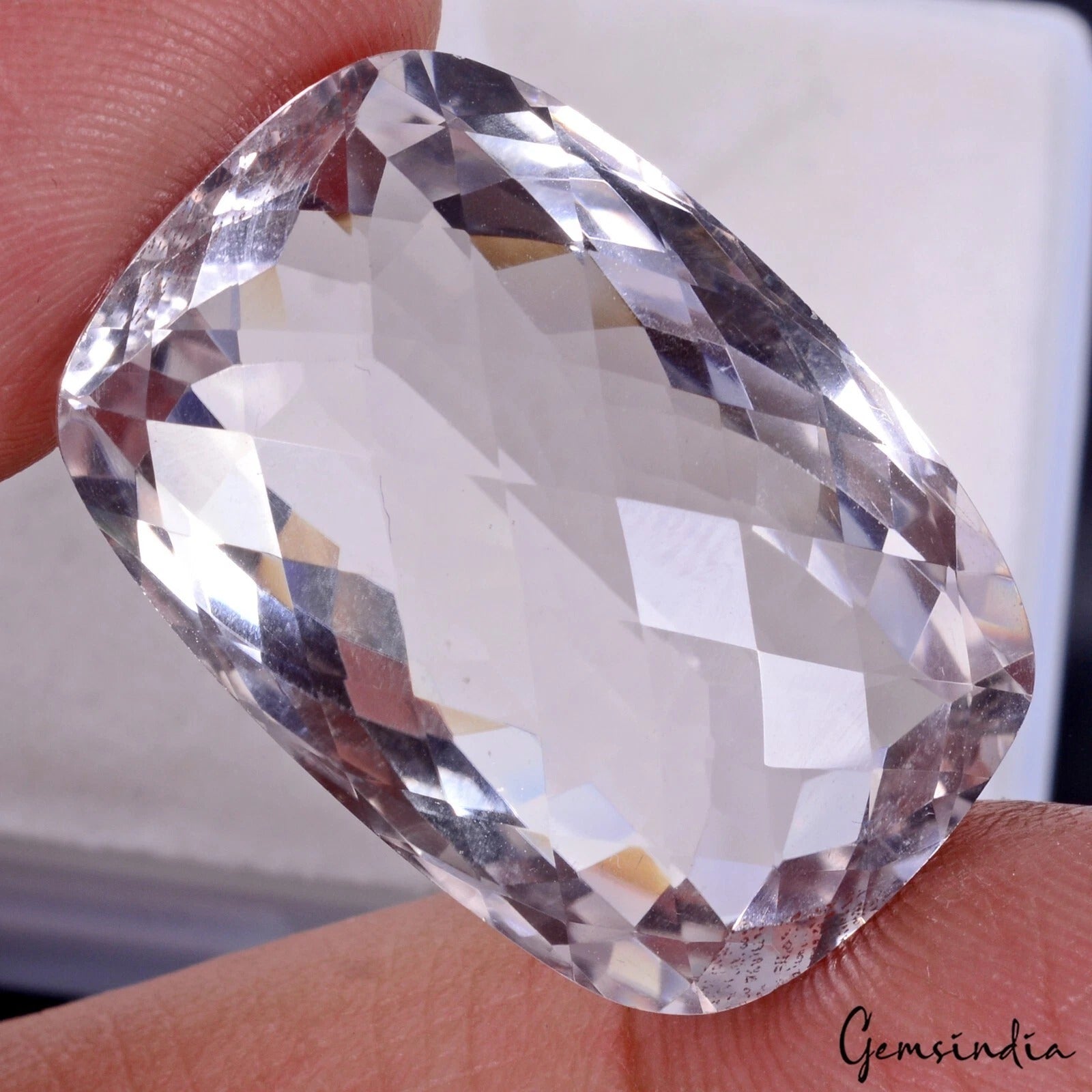 Amethyst Loose Gemstone, Untreated, Lavender — 28 x 19 x 12 mm, 45.00 Ct
