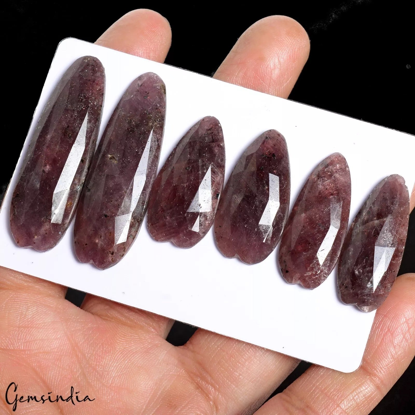 Ruby Lot, Loose Gemstone, Untreated, Red — 6 Pieces, 30mm to 45mm, 161.50 Ct