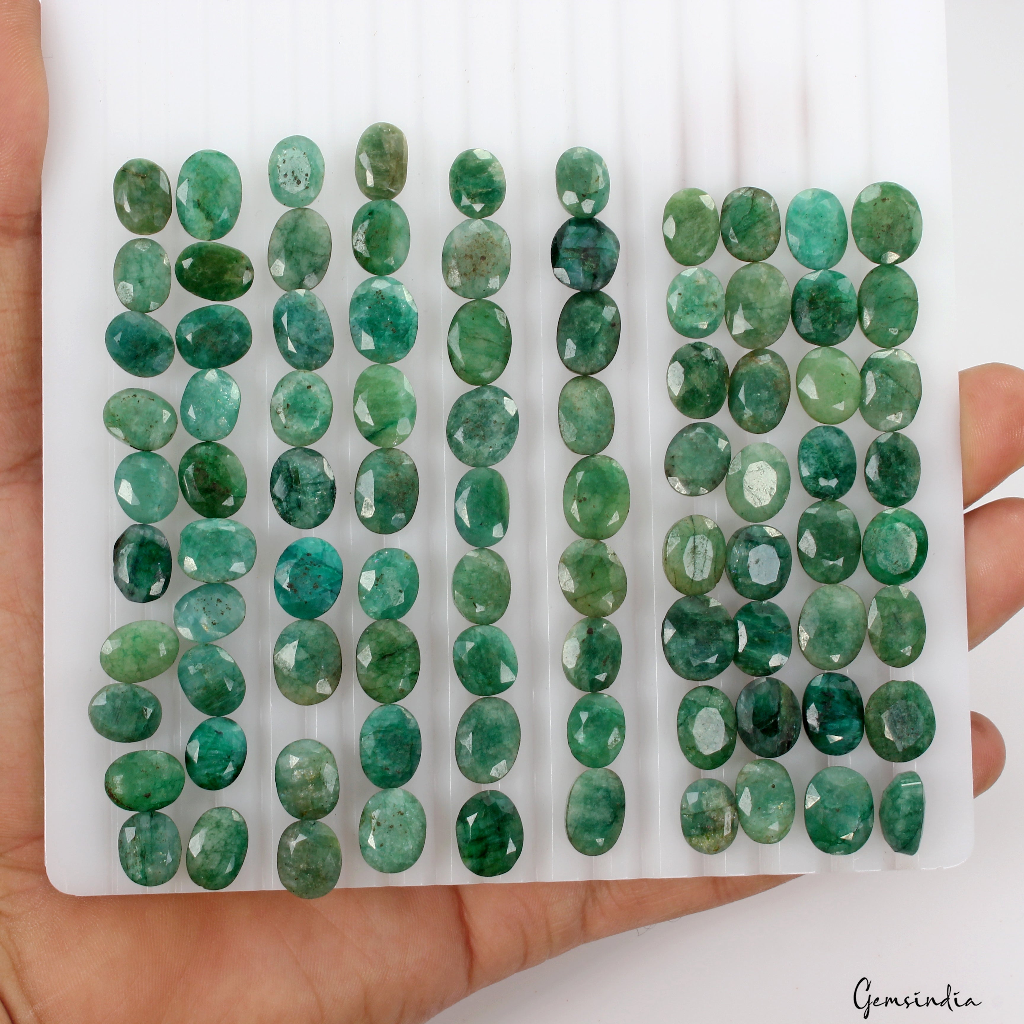 300 Cts/88 Pcs Natural Green Brazilian Emerald Oval Cut Loose Gems For Jewelry