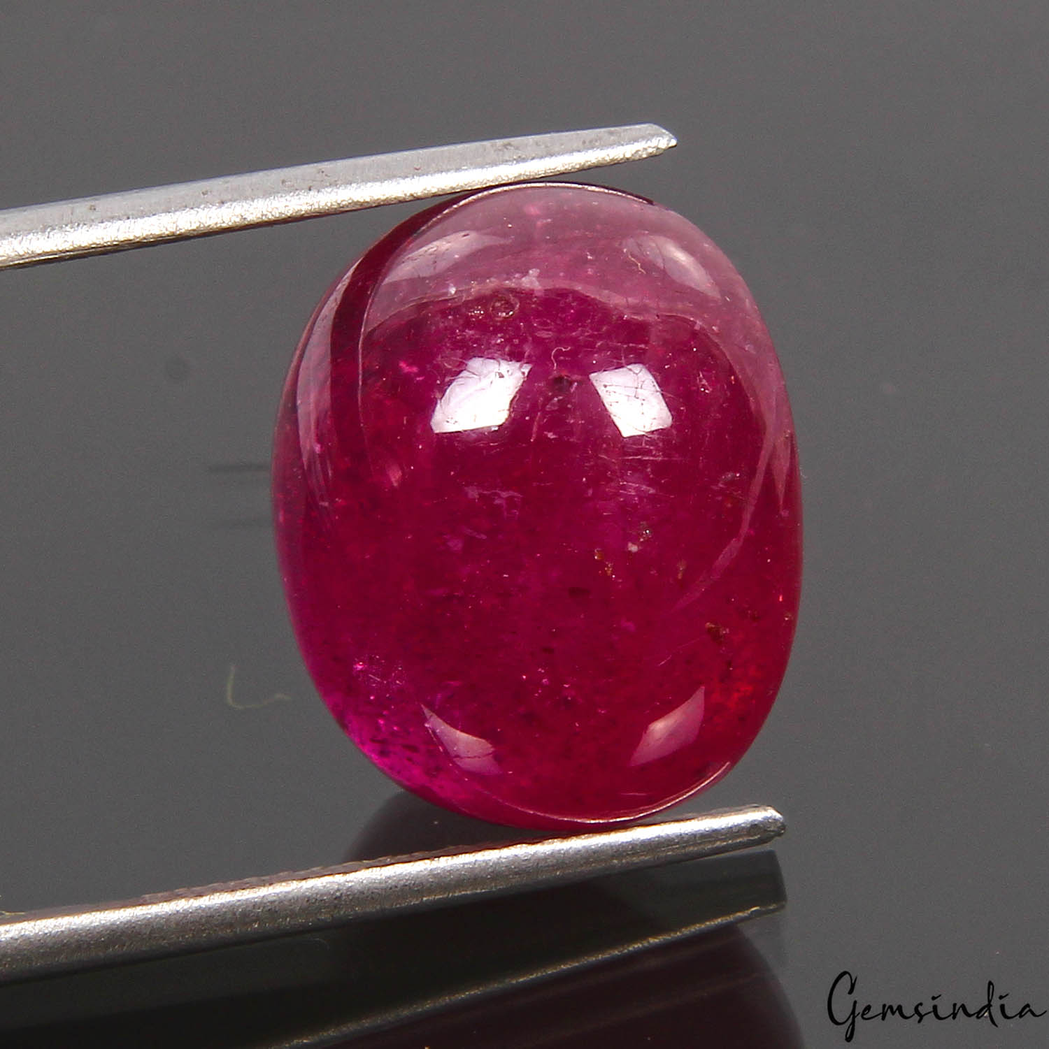 Ruby Cabochon, Heated, Red — 15x13x9 mm, 21.50 Ct, Mozambique