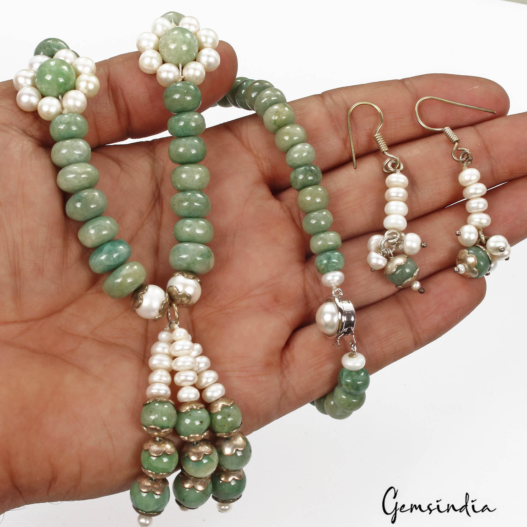 Emerald Necklace, Untreated, Green — 18 Inch, Brazil