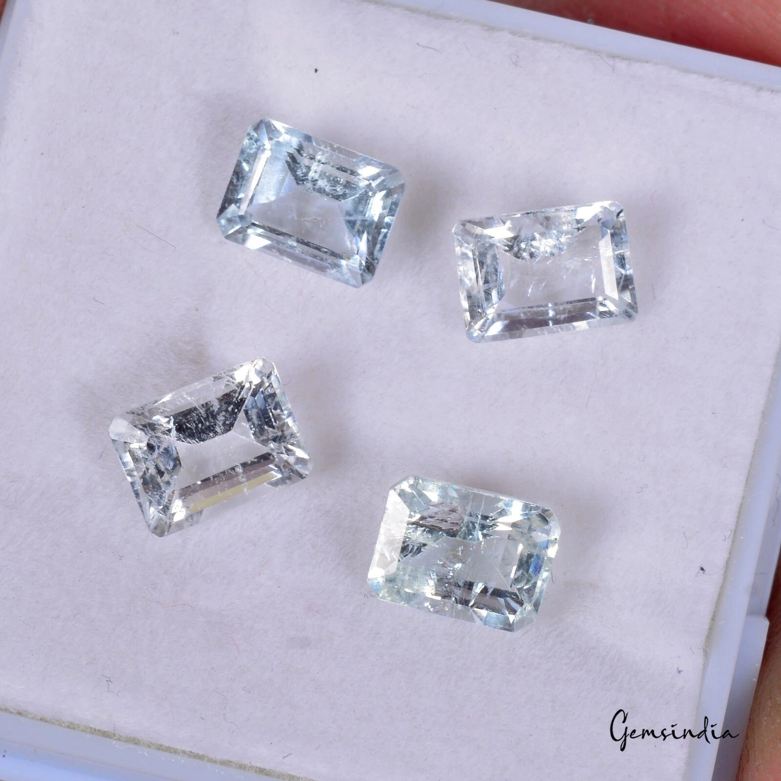Aquamarine Lot, Loose Gemstone, Untreated, Blue — 4 Pieces, 8 x 6mm, 5.80 Ct