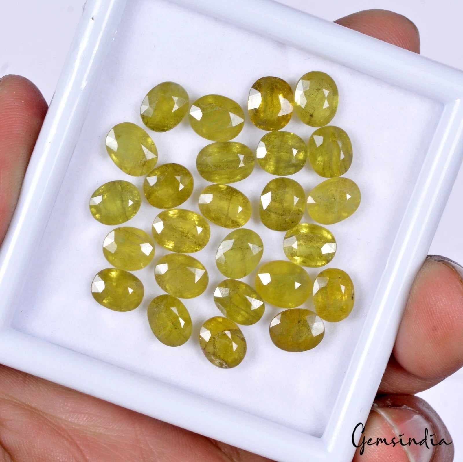 Natural yellow Sapphire 25 Pcs 8x6 mm Oval Cut CERTIFEID Loose Ceylon Gemstones