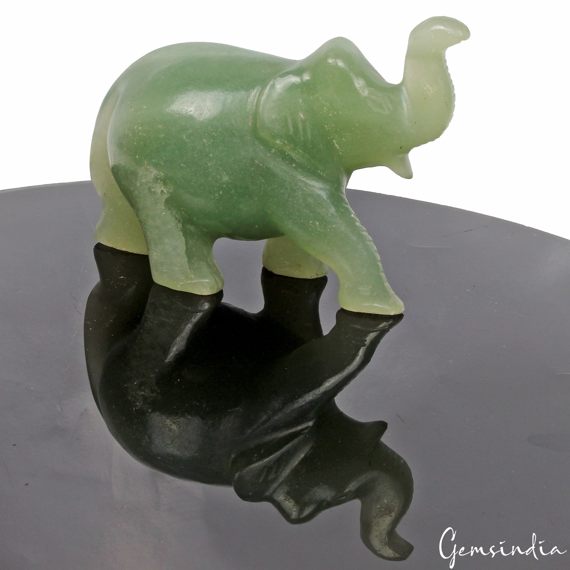 Handmade 1340 Cts Natural Green Aventurine Elephant Sculpture Home Decor /Statue