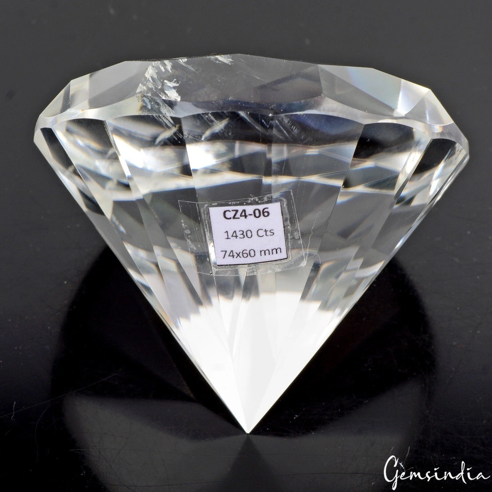 Crystal White Quartz Loose Gemstone — 60 mm, 1430 Ct, Brazil