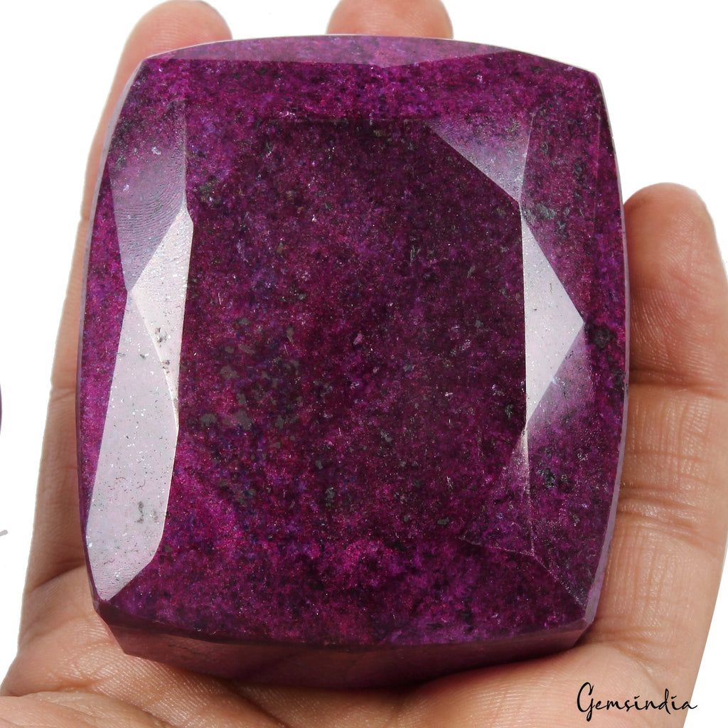 Natural Pink Red Ruby 2620 Ct Cushion Cut Loose Earth mined Museum Size Gemstone