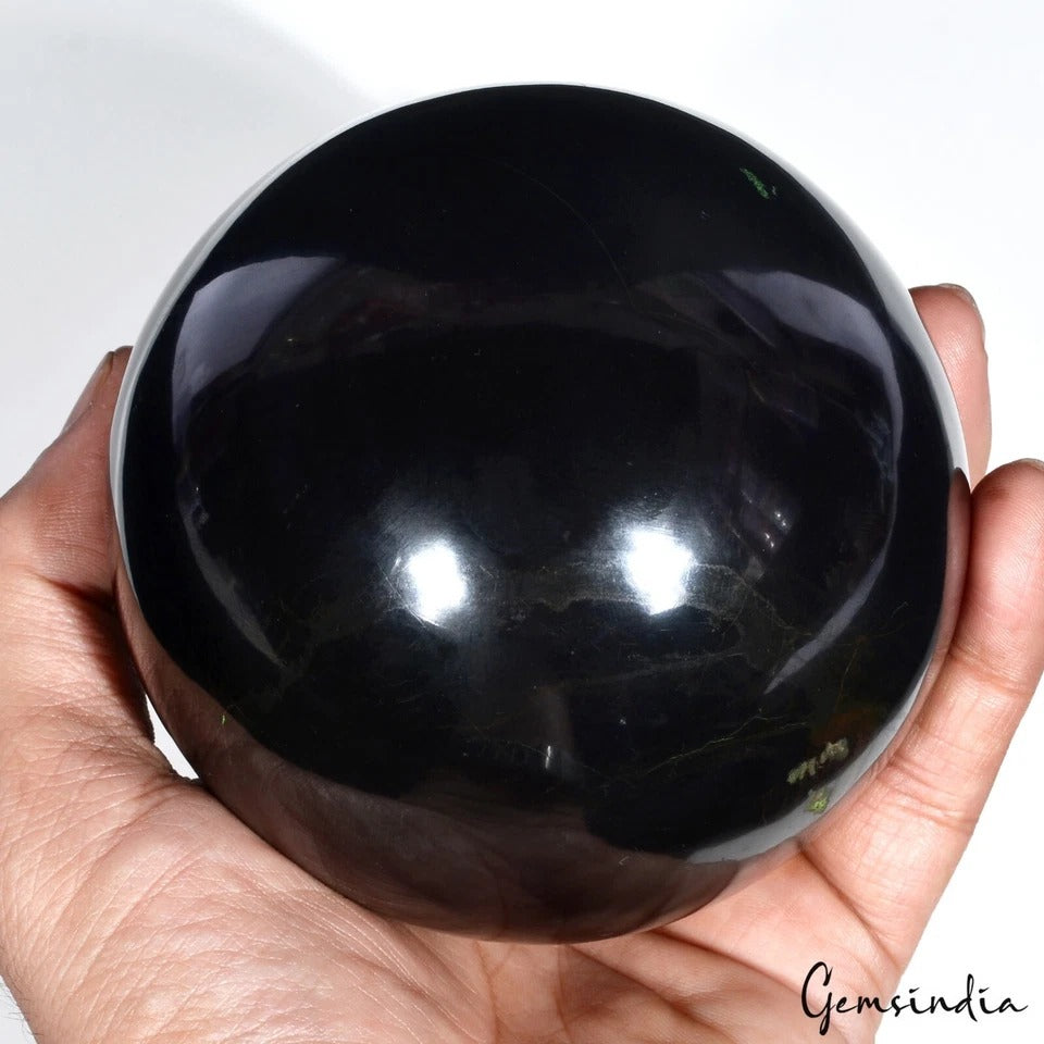 Obsidian Sphere, Black — 4 Inch in diameter, 1.55 Kg (7750 Ct), Madagascar