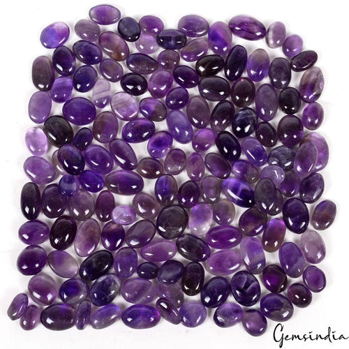 Amethyst Lot, Cabochon, Oval Cabochon, Untreated — 135 Pieces, 8mm to 15mm, 620 Ct