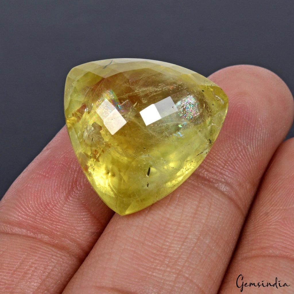 39.80 Ct Natural Yellow Untreated Beryl Heliodor Trillion Cut Certified Gemstone