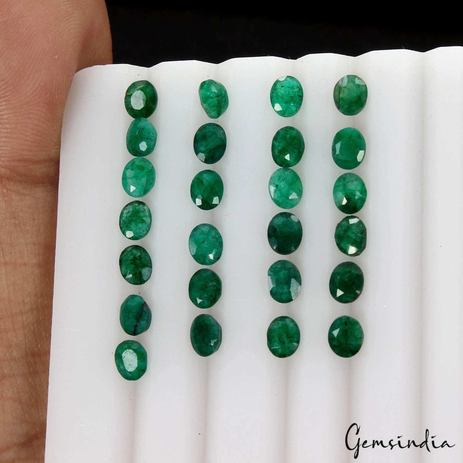 Certified 10.00 Cts/25 Pcs Natural Dark Green Emerald Oval Calibrated 5x4mm Gems
