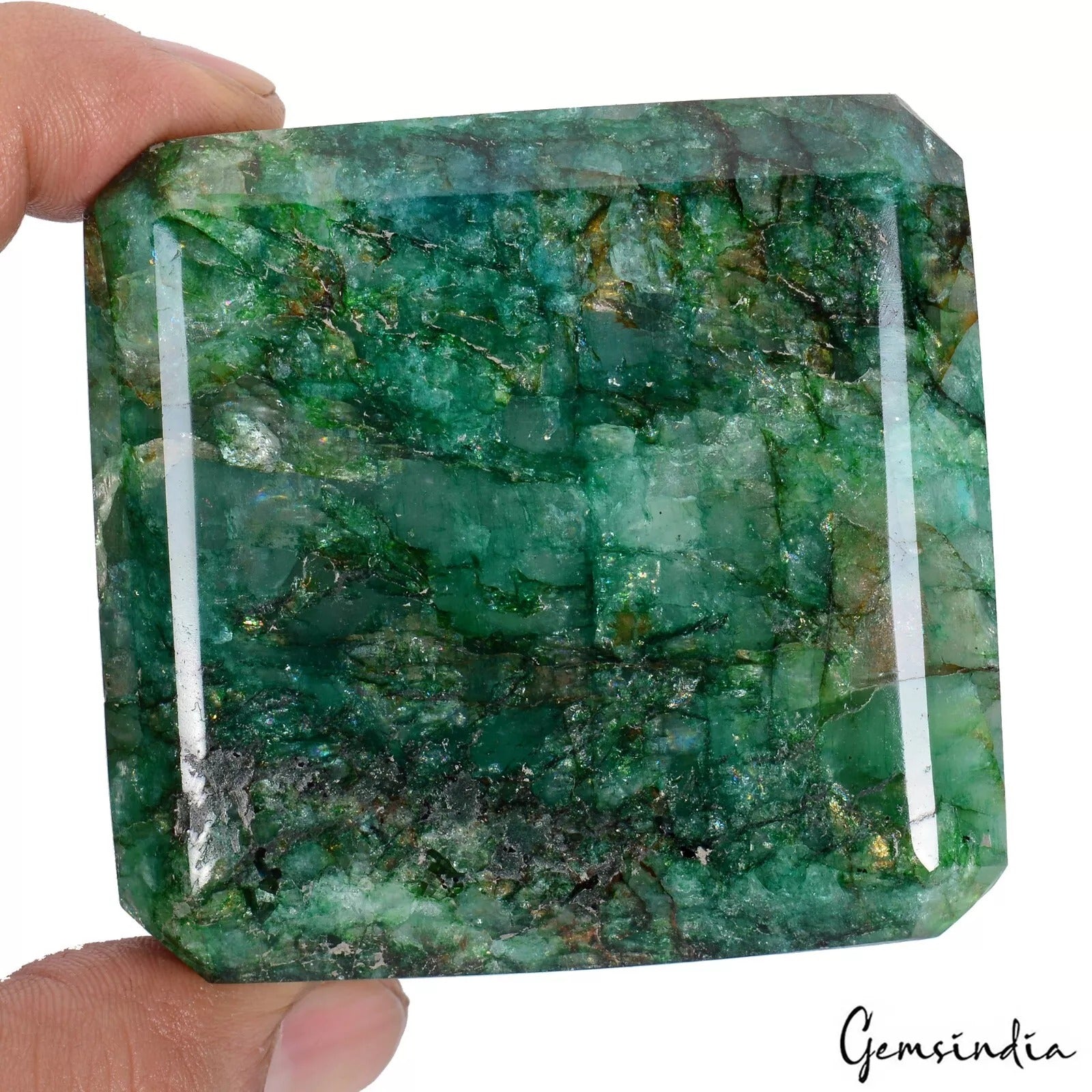 Emerald Loose Gemstone, Octagon cut, Color Enhanced — 2.6x2.5x2 Inch, 2200 Ct (0.44 Kg), Brazil