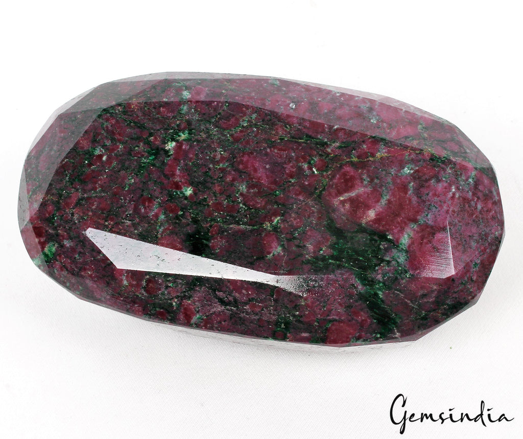 Natural Ruby Zoisite 2.6 Kilo Earth Mined Oval Cut Museum Grade Rare Gemstone