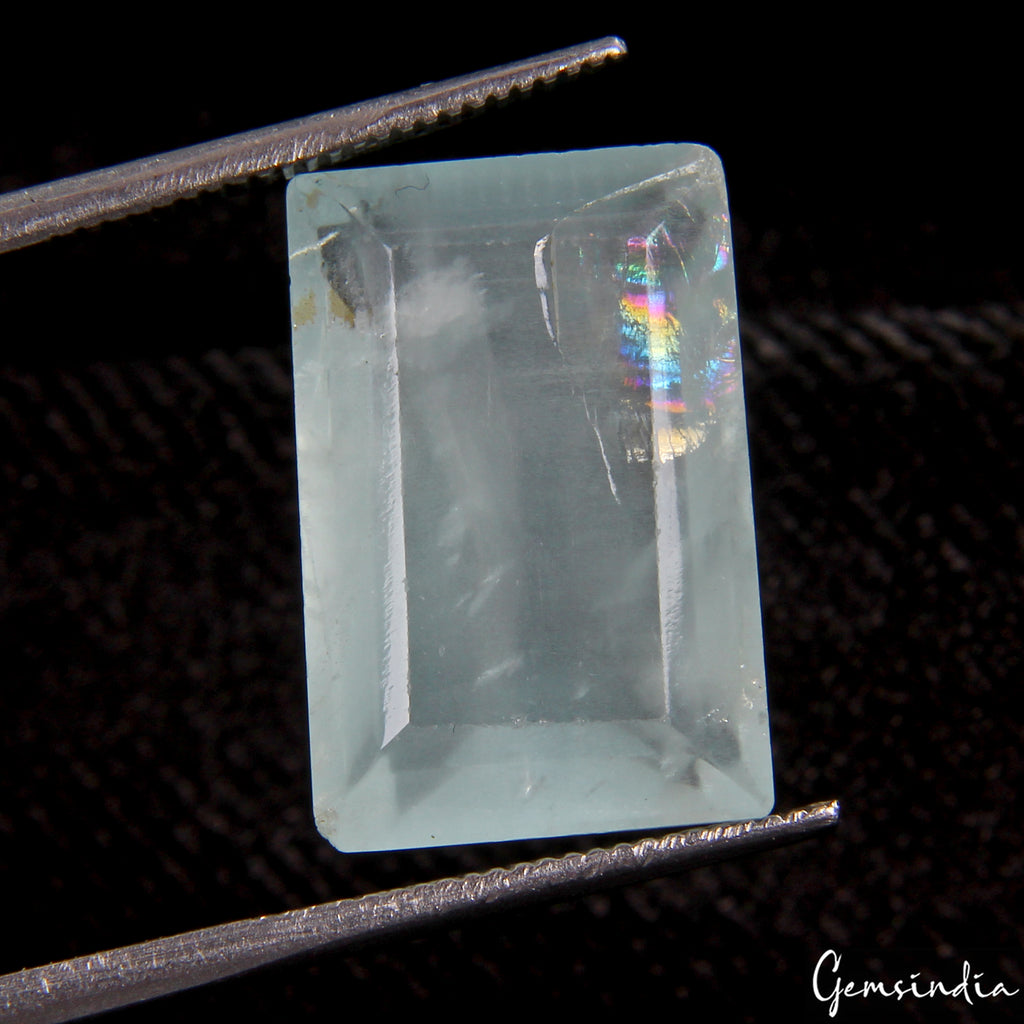 Aquamarine Loose Gemstone, Rainbow — 9.70 Ct