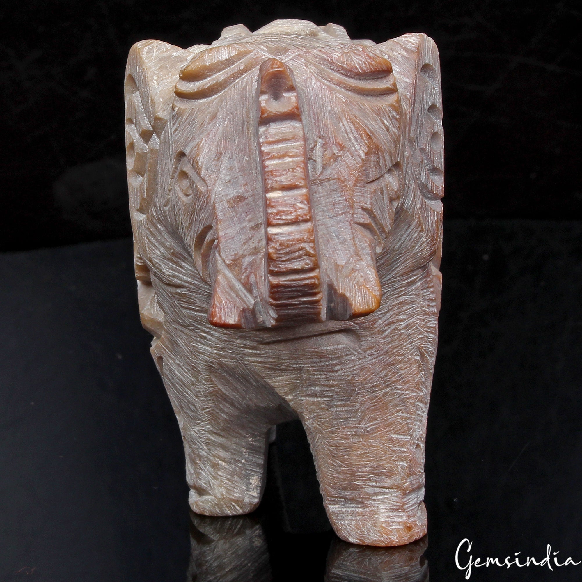 660 Ct Hand crafted Soapstone Filigree Trunk Up Elephant Home Decor Sculpture