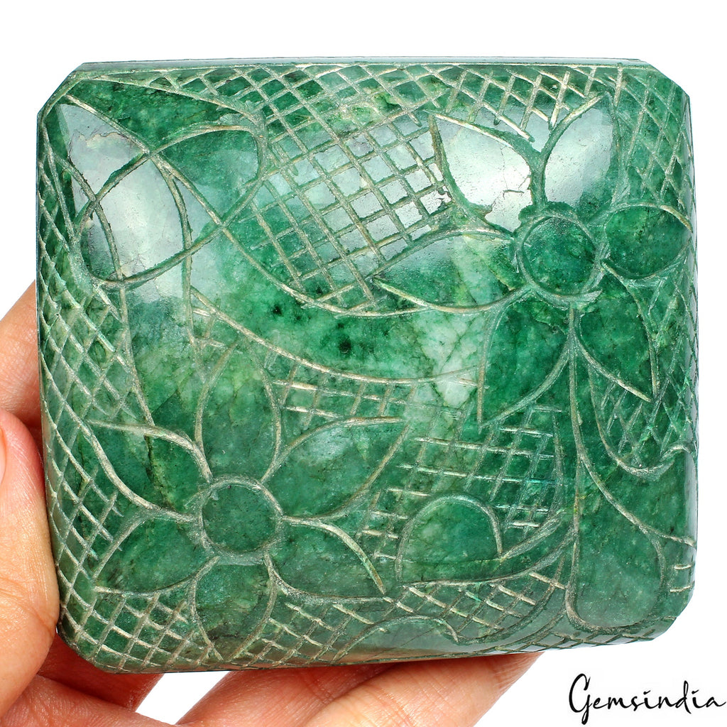 2100 Ct Natural Brazilian Emerald Octagon Cut Carving Earth mined Huge Loose Gem