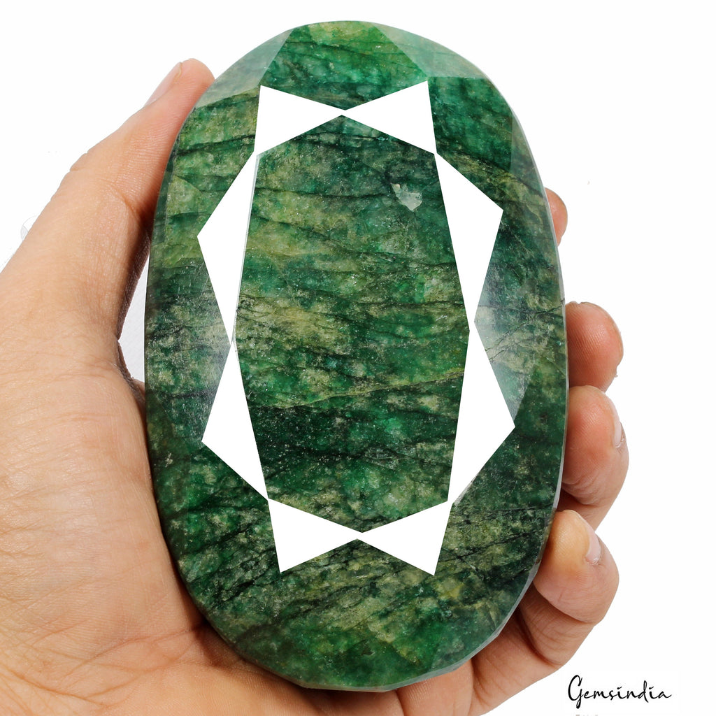 3750 Carat Natural Huge Green Emerald Earth-Mined Museum Size Oval Cut Gemstone