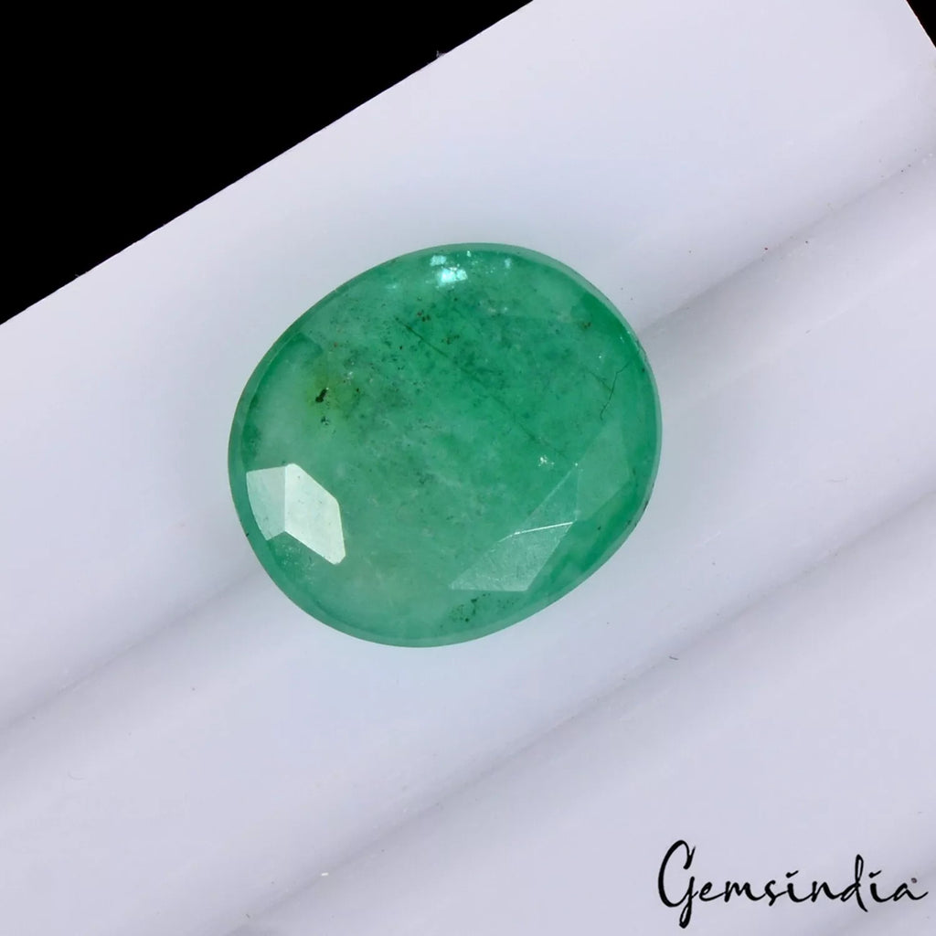 Emerald Loose Gemstone, Untreated, Green — 14x10x6mm, 6.60 Ct, Colombia