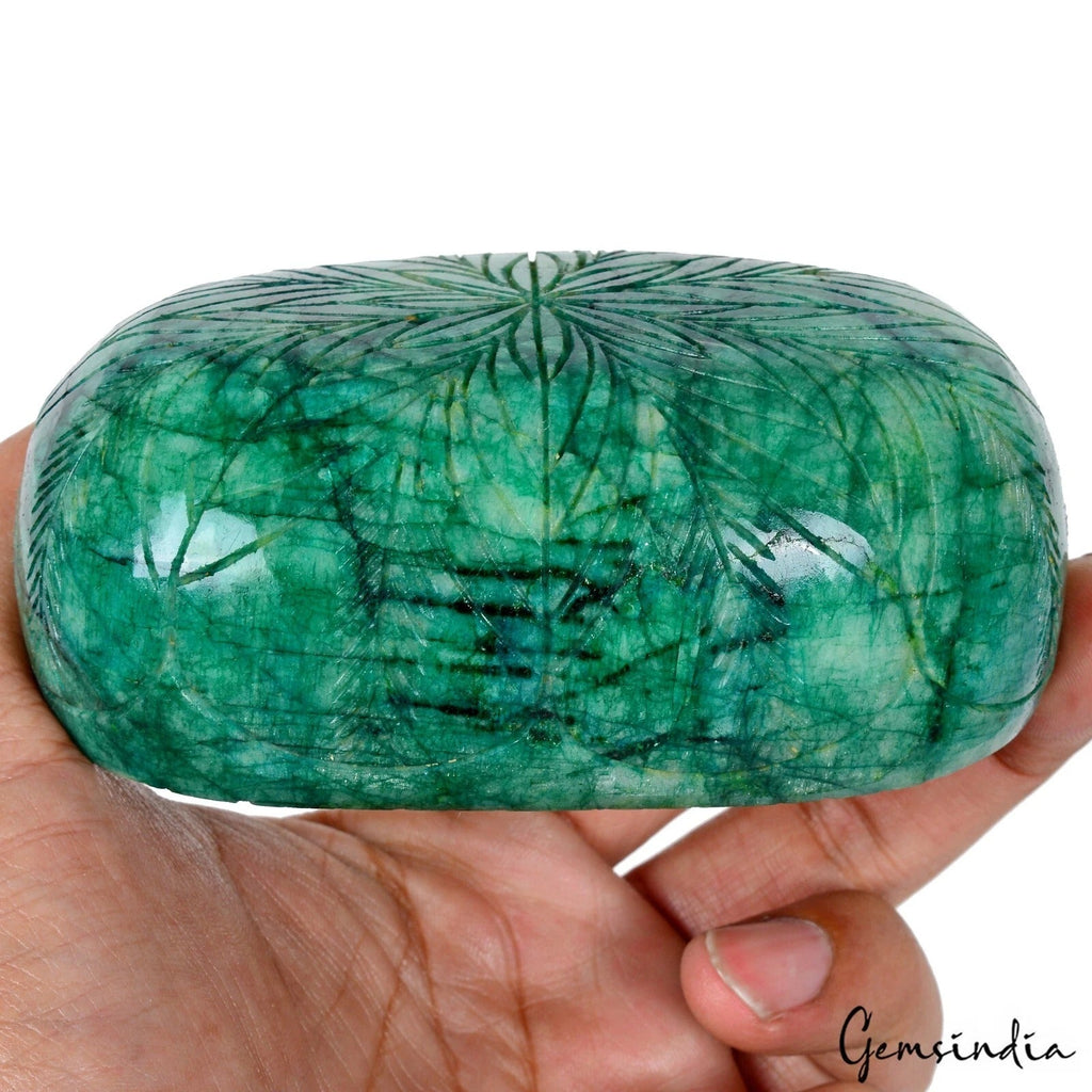 3070 Ct Natural Emerald Oval Shape Amazing Carving Earth Mined Museum Size Gem
